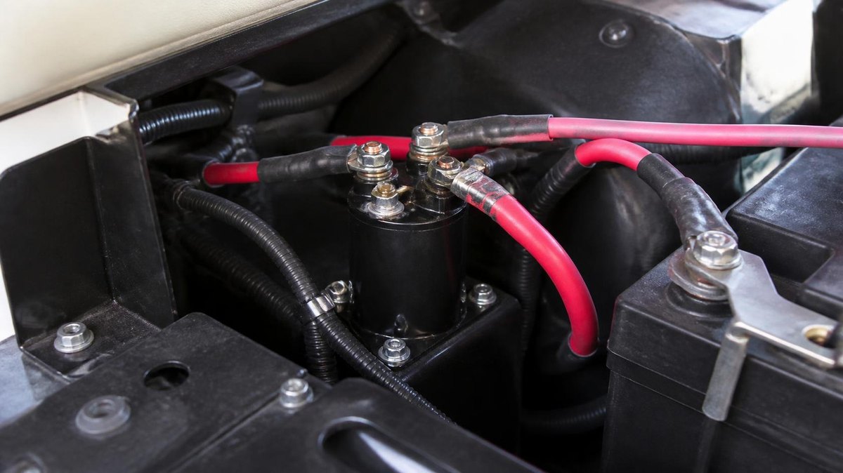 How to Tell If a Golf Cart Solenoid Is Bad